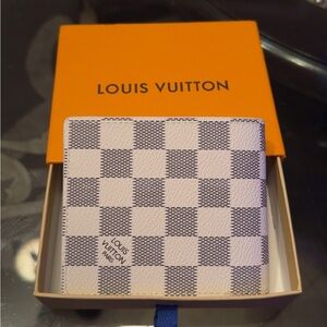 Louis Vuitton Damier Azur Canvas Bifold Card Holder - White & Blue